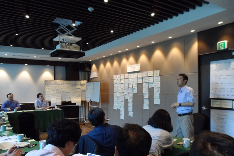 사회에 필요한 의사가 되어야 한다는 책임감이 수반된 공부를 하면 좋을 것 같아요