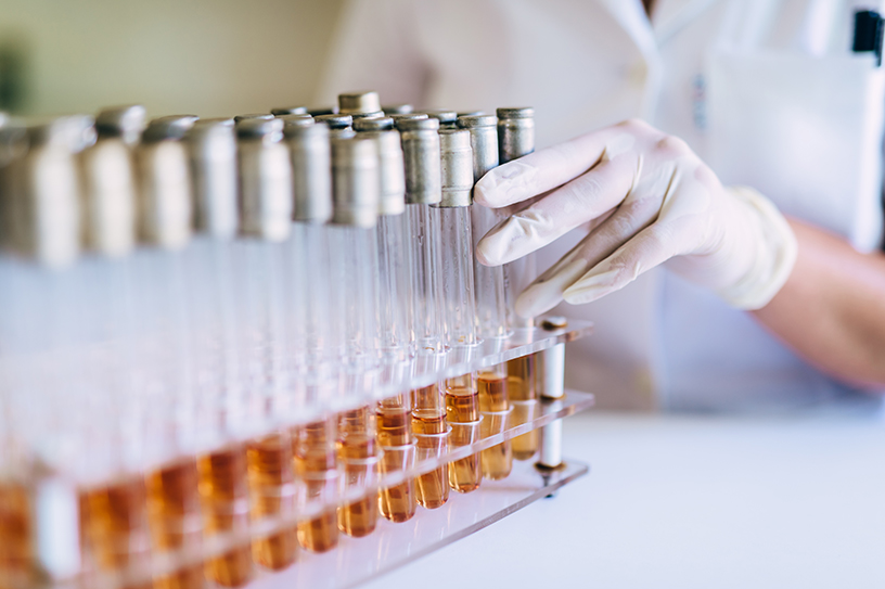 연구․개발 업무는 능숙한 실험 능력이 중요합니다