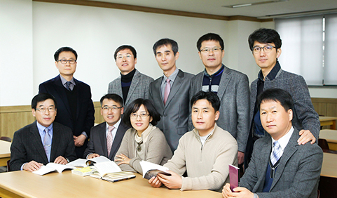 고려고등학교 진학실 선생님들과 함께 