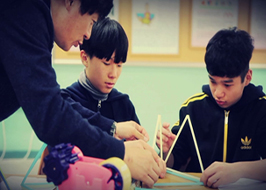 빨대로 정사면체 만들고 성질을 설명하는 시간