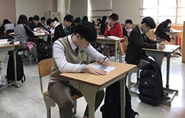 문제해결 학생배치-교실 앞