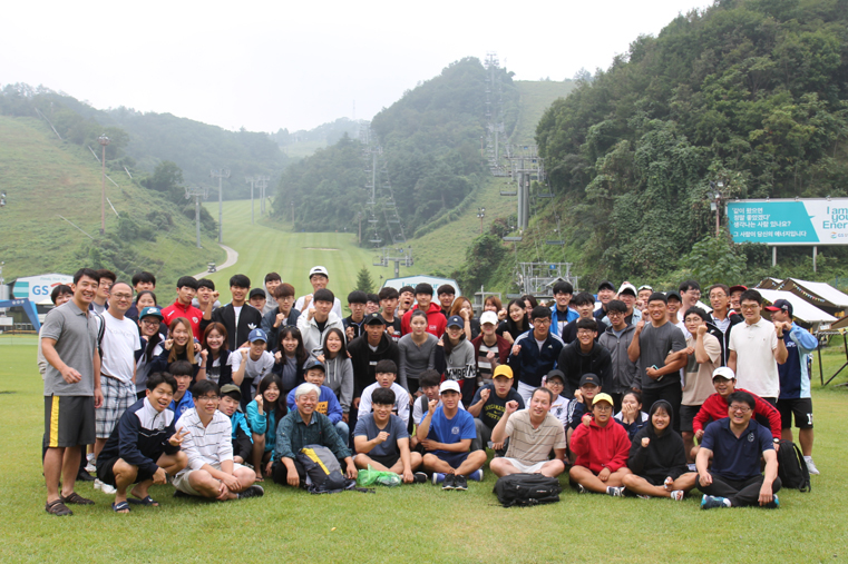 교직 말고도 정말 다양한 진로가 열려 있어요